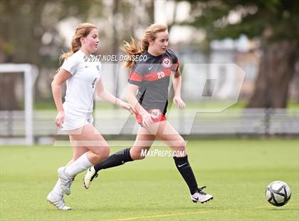 Thumbnail 3 in Urban vs. Marin Academy (CIF NCS 2nd Round Playoff) photogallery.