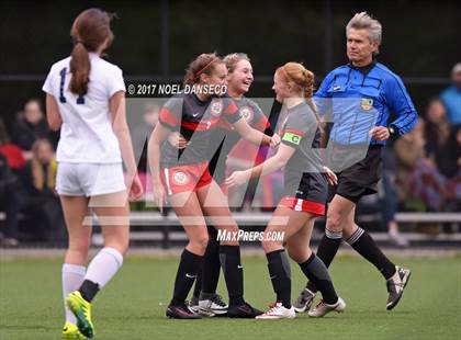 Thumbnail 2 in Urban vs. Marin Academy (CIF NCS 2nd Round Playoff) photogallery.
