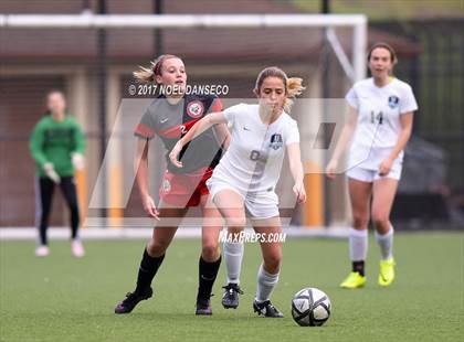 Thumbnail 2 in Urban vs. Marin Academy (CIF NCS 2nd Round Playoff) photogallery.
