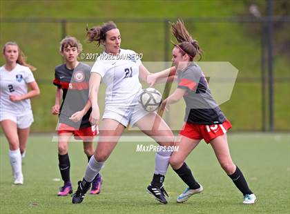 Thumbnail 2 in Urban vs. Marin Academy (CIF NCS 2nd Round Playoff) photogallery.
