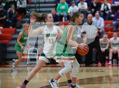 Thumbnail 3 in North Central vs Wood Memorial (IHSAA 1A Semi State Semi Final) photogallery.