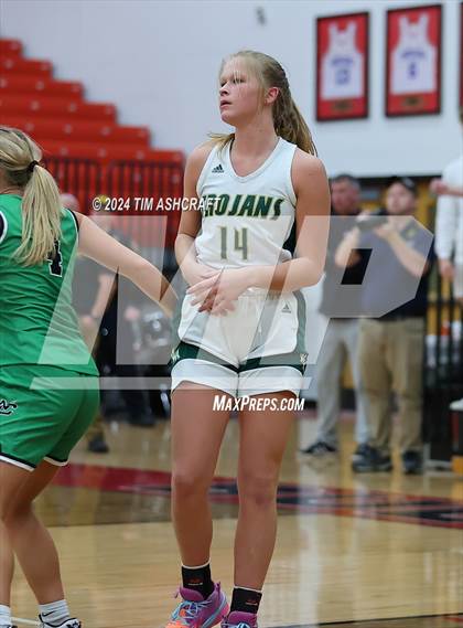 Thumbnail 2 in North Central vs Wood Memorial (IHSAA 1A Semi State Semi Final) photogallery.