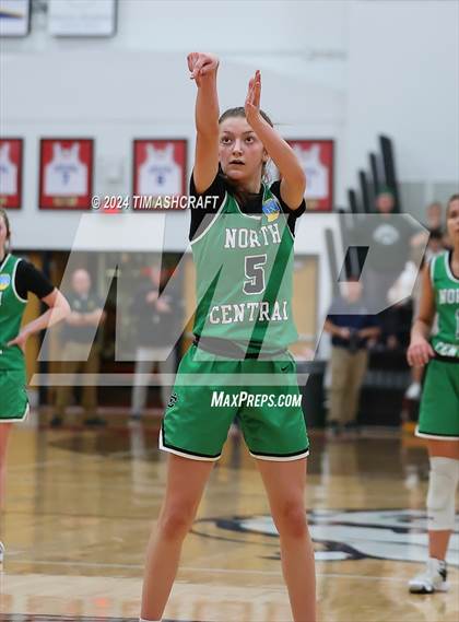 Thumbnail 3 in North Central vs Wood Memorial (IHSAA 1A Semi State Semi Final) photogallery.