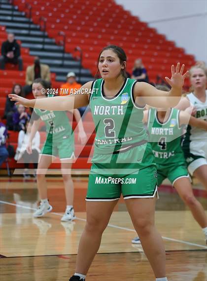 Thumbnail 1 in North Central vs Wood Memorial (IHSAA 1A Semi State Semi Final) photogallery.