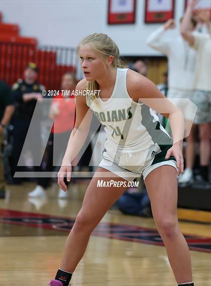 Thumbnail 2 in North Central vs Wood Memorial (IHSAA 1A Semi State Semi Final) photogallery.