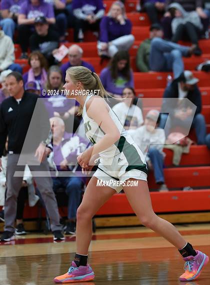 Thumbnail 2 in North Central vs Wood Memorial (IHSAA 1A Semi State Semi Final) photogallery.