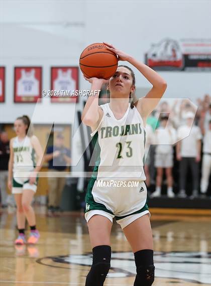 Thumbnail 2 in North Central vs Wood Memorial (IHSAA 1A Semi State Semi Final) photogallery.