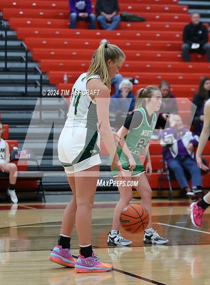 Thumbnail 2 in North Central vs Wood Memorial (IHSAA 1A Semi State Semi Final) photogallery.