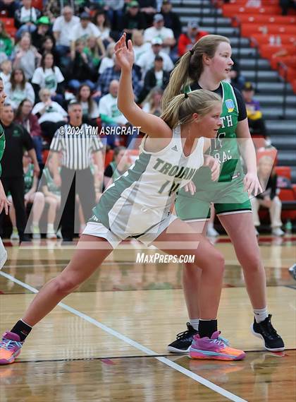 Thumbnail 1 in North Central vs Wood Memorial (IHSAA 1A Semi State Semi Final) photogallery.