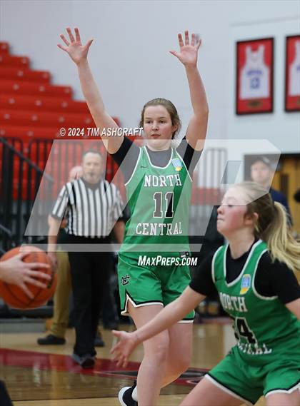 Thumbnail 2 in North Central vs Wood Memorial (IHSAA 1A Semi State Semi Final) photogallery.