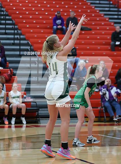Thumbnail 2 in North Central vs Wood Memorial (IHSAA 1A Semi State Semi Final) photogallery.