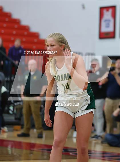 Thumbnail 1 in North Central vs Wood Memorial (IHSAA 1A Semi State Semi Final) photogallery.