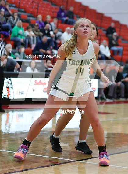 Thumbnail 1 in North Central vs Wood Memorial (IHSAA 1A Semi State Semi Final) photogallery.