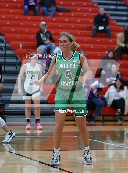 Thumbnail 2 in North Central vs Wood Memorial (IHSAA 1A Semi State Semi Final) photogallery.