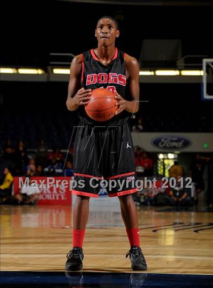 Thumbnail 3 in Arroyo Grande vs. Pasadena (CIF SS D3AAA Final) photogallery.
