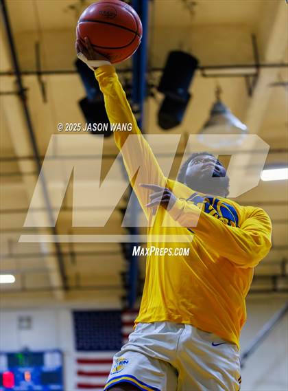 Thumbnail 2 in Juanita @ Hazen photogallery.