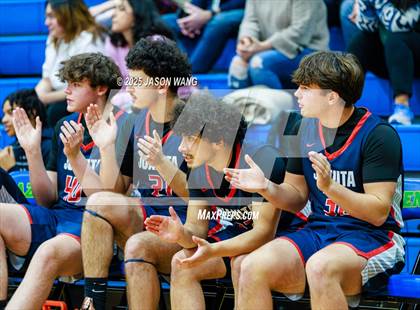 Thumbnail 3 in Juanita @ Hazen photogallery.