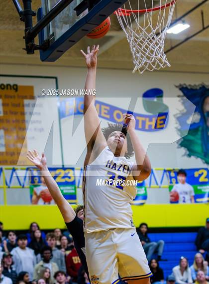 Thumbnail 1 in Juanita @ Hazen photogallery.