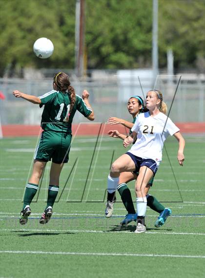 Thumbnail 3 in Highland Park vs Waxahachie (UIL 4A Region 2 Semifinal) photogallery.