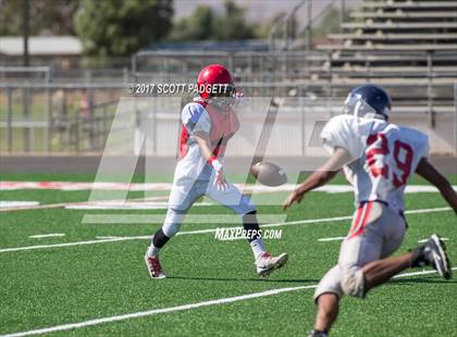 Thumbnail 1 in Great Oak @ Elsinore (Scrimmage) photogallery.