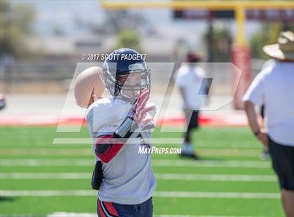 Thumbnail 1 in Great Oak @ Elsinore (Scrimmage) photogallery.