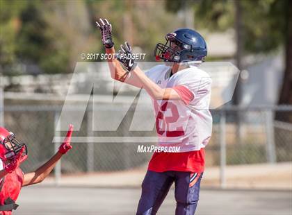 Thumbnail 2 in Great Oak @ Elsinore (Scrimmage) photogallery.
