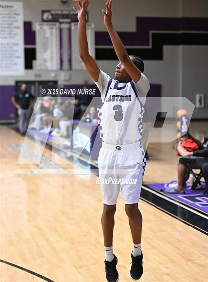 Thumbnail 3 in Rosamond @ Eastside photogallery.