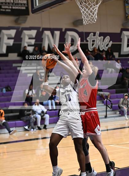 Thumbnail 3 in Rosamond @ Eastside photogallery.