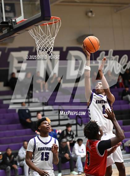 Thumbnail 1 in Rosamond @ Eastside photogallery.