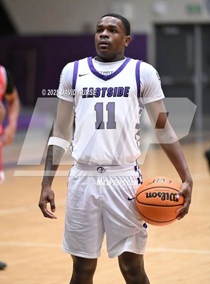 Thumbnail 1 in Rosamond @ Eastside photogallery.