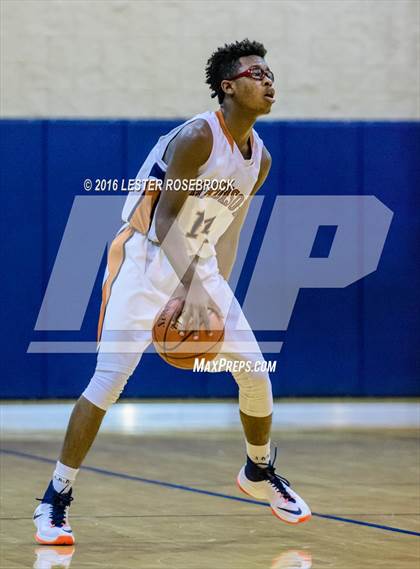 Thumbnail 3 in Seguin vs Madison JV photogallery.