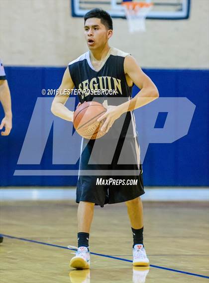 Thumbnail 1 in Seguin vs Madison JV photogallery.