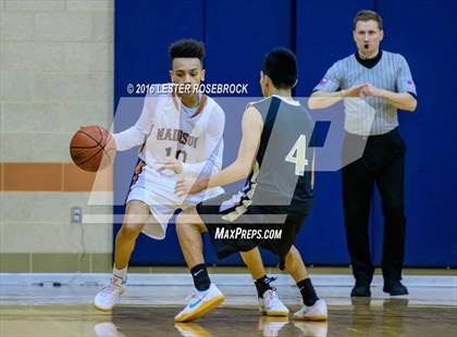 Thumbnail 1 in Seguin vs Madison JV photogallery.