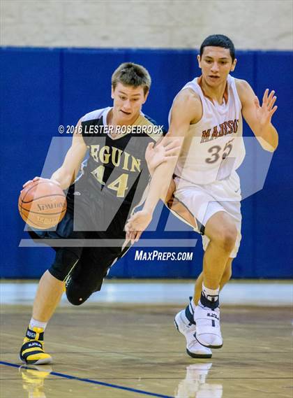 Thumbnail 2 in Seguin vs Madison JV photogallery.