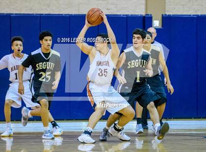Thumbnail 3 in Seguin vs Madison JV photogallery.