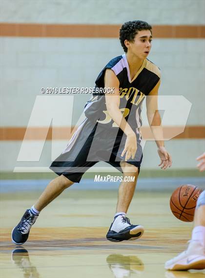 Thumbnail 3 in Seguin vs Madison JV photogallery.