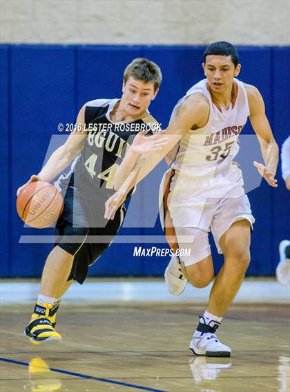 Thumbnail 1 in Seguin vs Madison JV photogallery.