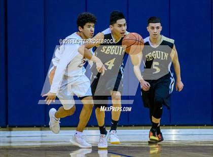Thumbnail 2 in Seguin vs Madison JV photogallery.