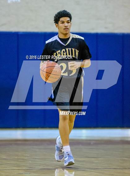 Thumbnail 1 in Seguin vs Madison JV photogallery.