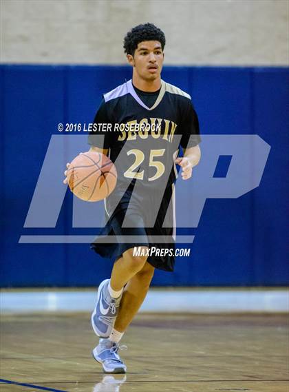 Thumbnail 3 in Seguin vs Madison JV photogallery.