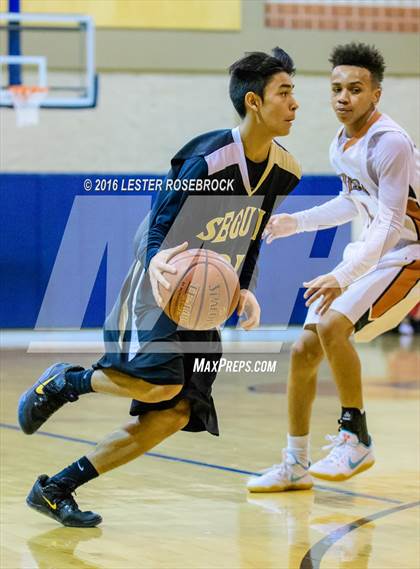 Thumbnail 2 in Seguin vs Madison JV photogallery.