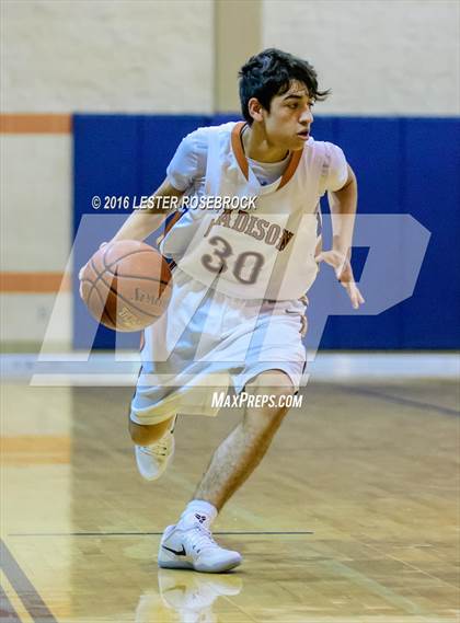 Thumbnail 3 in Seguin vs Madison JV photogallery.