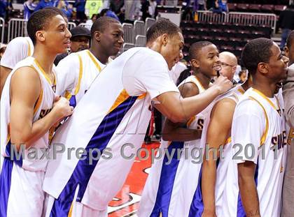 Thumbnail 1 in Simeon vs. Warren (IHSA Class 4A Final) photogallery.