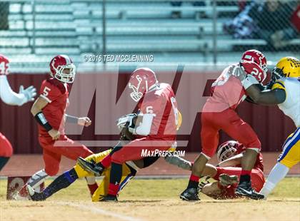Thumbnail 1 in Dumas vs. Dardanelle (AHSAA 4A 2nd round) photogallery.