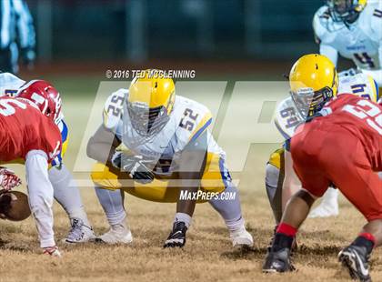 Thumbnail 2 in Dumas vs. Dardanelle (AHSAA 4A 2nd round) photogallery.