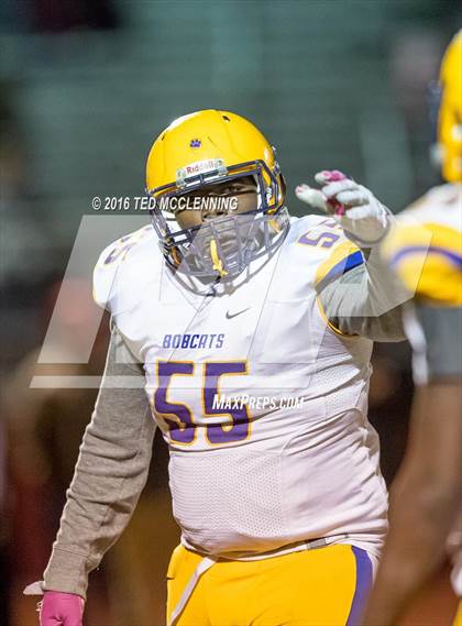 Thumbnail 1 in Dumas vs. Dardanelle (AHSAA 4A 2nd round) photogallery.