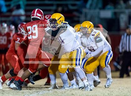 Thumbnail 1 in Dumas vs. Dardanelle (AHSAA 4A 2nd round) photogallery.