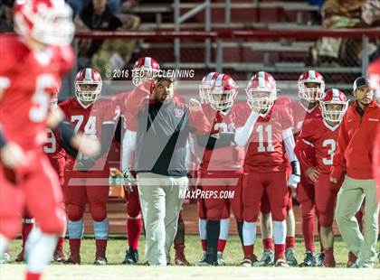 Thumbnail 1 in Dumas vs. Dardanelle (AHSAA 4A 2nd round) photogallery.
