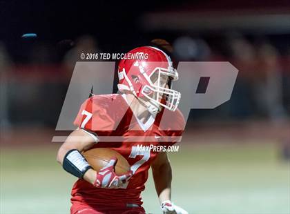 Thumbnail 1 in Dumas vs. Dardanelle (AHSAA 4A 2nd round) photogallery.