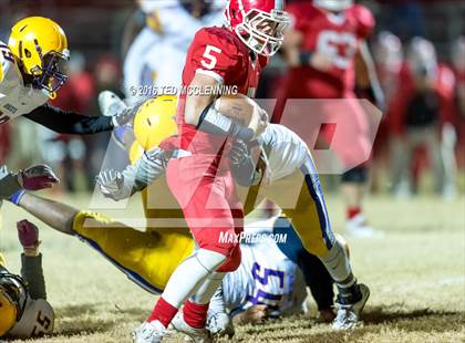 Thumbnail 3 in Dumas vs. Dardanelle (AHSAA 4A 2nd round) photogallery.